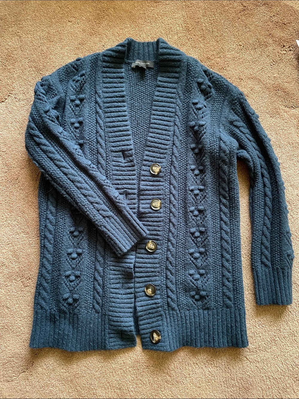 Ann Taylor Women’s Navy Chunky Knit Cardigan